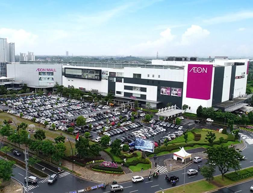 850 m ke AEON Mall